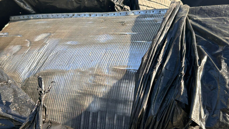 Detienen a madrugador ladrón de páneles de refrigeración